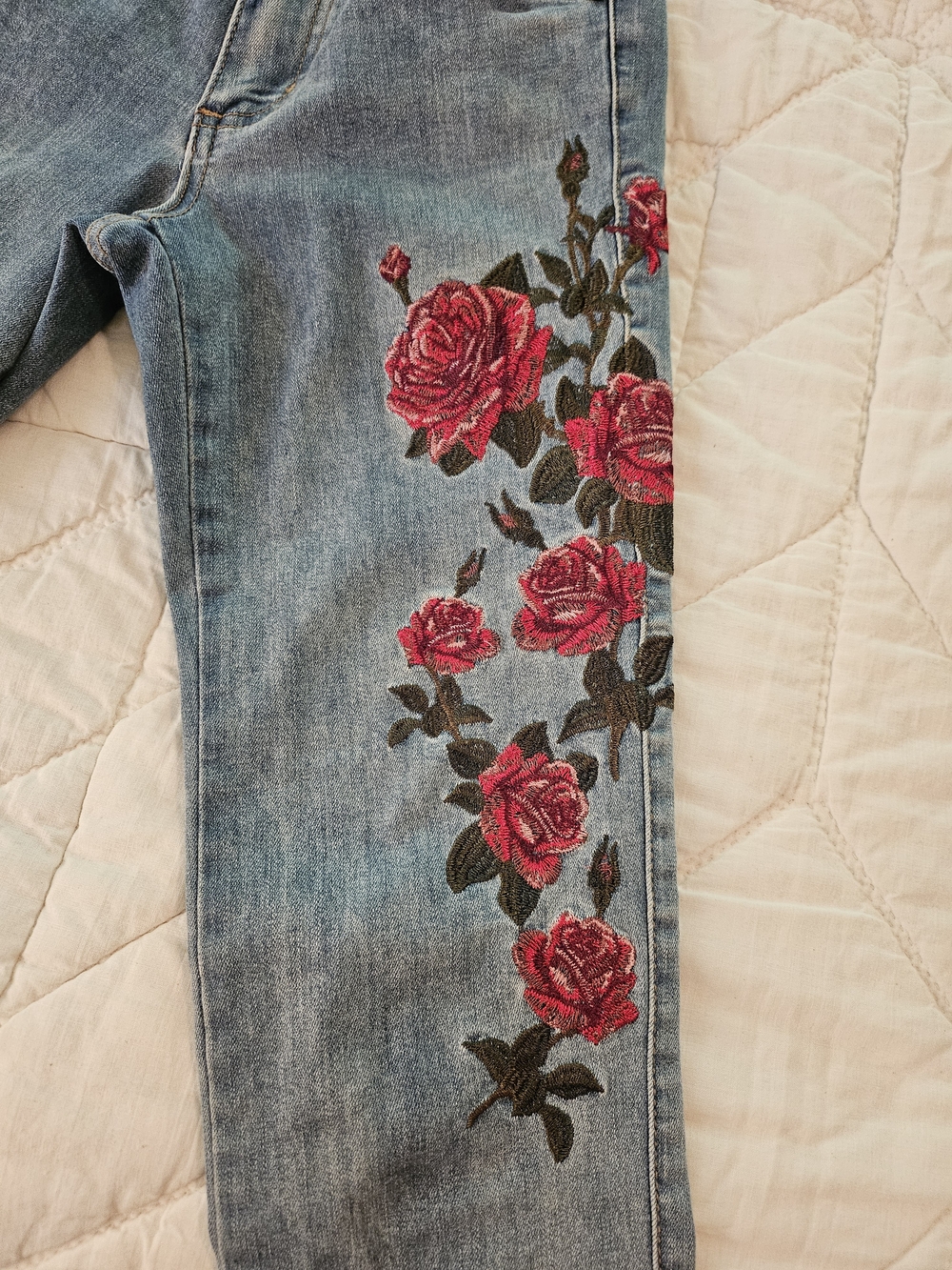 Cotton On 91- Mid Grazer Skinny- Floral Embroidered Jeans- Size 2 - Picture 3 of 9